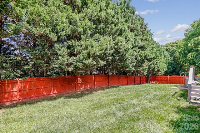 10703 MIDDLE ACRES Road, Charlotte, NC 28213