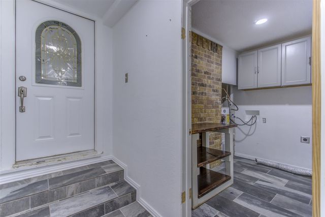 2300 Conveyor Drive, Burleson, TX 76028