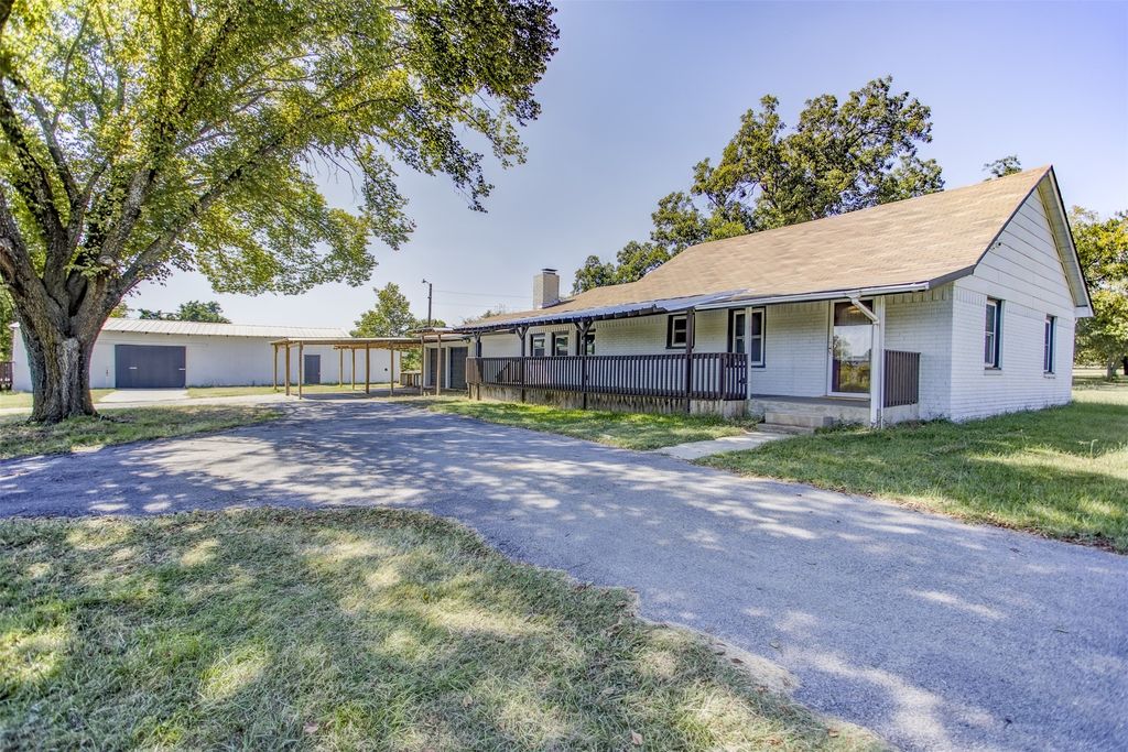 2300 Conveyor Drive, Burleson, TX 76028