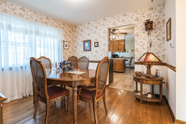 2056 DEVON Lane, Erie, PA 16509