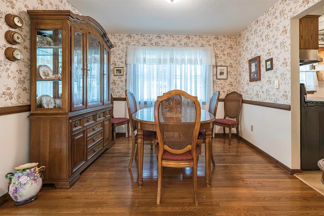 2056 DEVON Lane, Erie, PA 16509