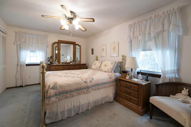 2056 DEVON Lane, Erie, PA 16509