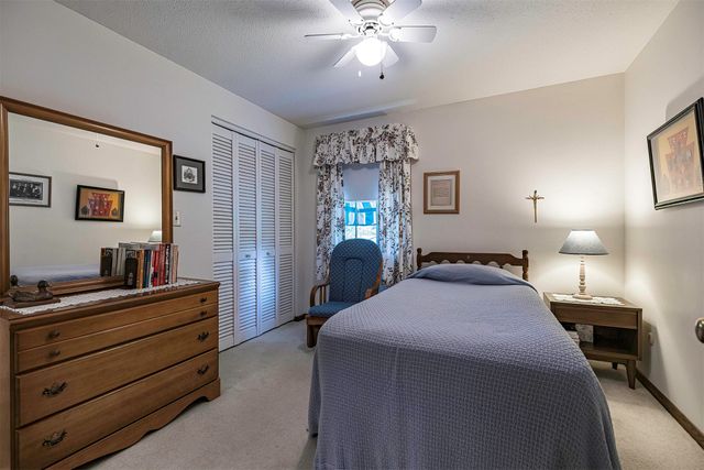 2056 DEVON Lane, Erie, PA 16509