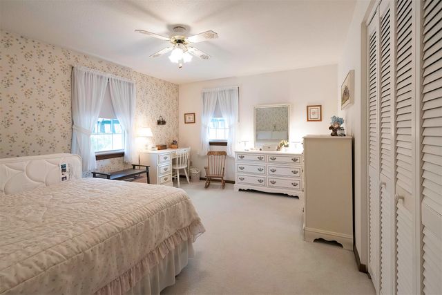 2056 DEVON Lane, Erie, PA 16509