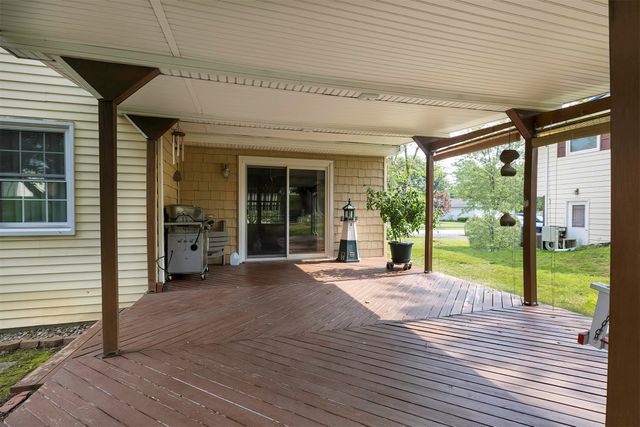 2056 DEVON Lane, Erie, PA 16509