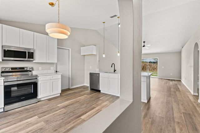 3904 WARBLER DRIVE, Winter Haven, FL 33880