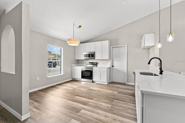 3904 WARBLER DRIVE, Winter Haven, FL 33880