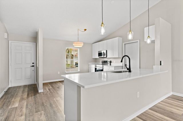 3904 WARBLER DRIVE, Winter Haven, FL 33880