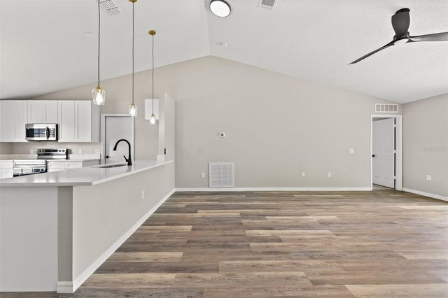 3904 WARBLER DRIVE, Winter Haven, FL 33880