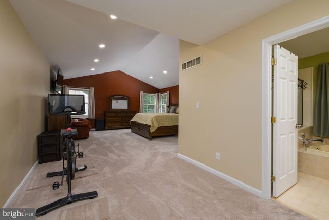 134 RED OAK DR, Dover, DE 19904