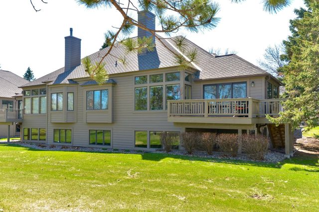 3711 Village Court, Woodbury, MN 55125
