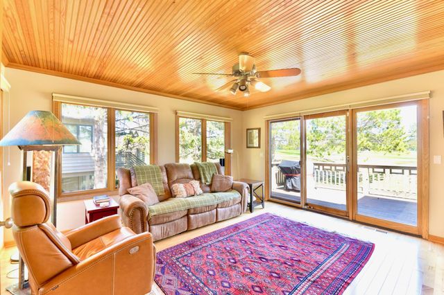 3711 Village Court, Woodbury, MN 55125