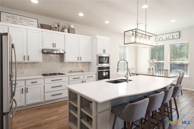 1928 Lakeside Ranch Road, Georgetown, TX 78633