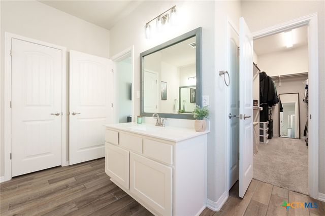 1928 Lakeside Ranch Road, Georgetown, TX 78633