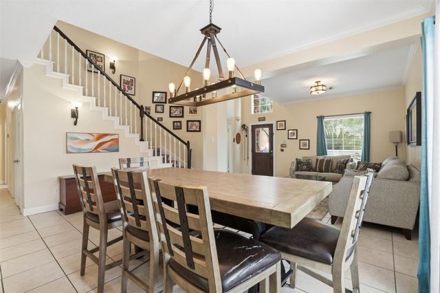 1303 Windleaf Drive, Shoreacres, TX 77571