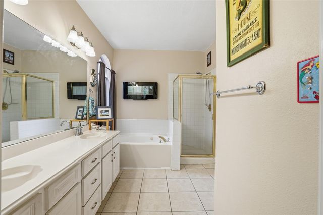 1303 Windleaf Drive, Shoreacres, TX 77571