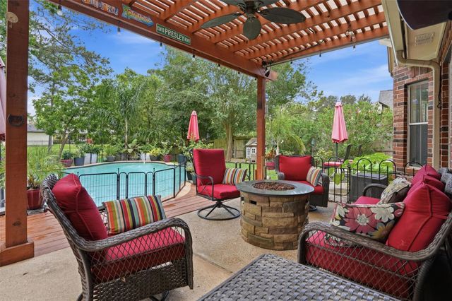 1303 Windleaf Drive, Shoreacres, TX 77571