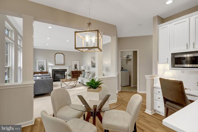 47425 RIVER CREST ST, Sterling, VA 20165