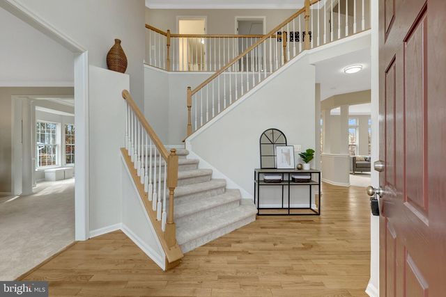 47425 RIVER CREST ST, Sterling, VA 20165