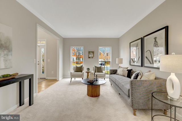 47425 RIVER CREST ST, Sterling, VA 20165