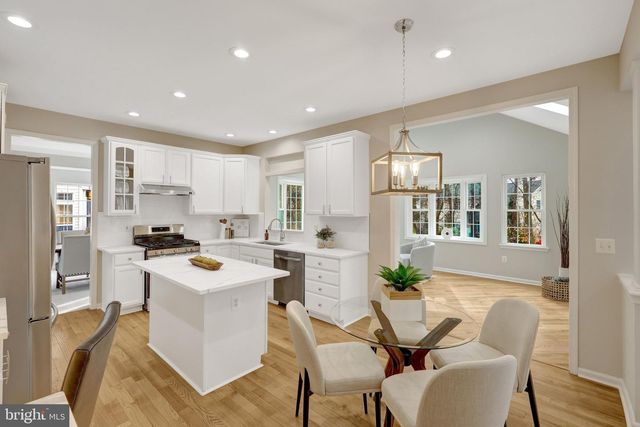 47425 RIVER CREST ST, Sterling, VA 20165