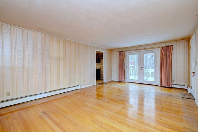 39 Holly Mar Hill Road, North Branford, CT 06472