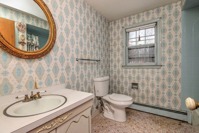 39 Holly Mar Hill Road, North Branford, CT 06472