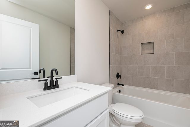 422 Cantrell Drive, Dallas, GA 30157