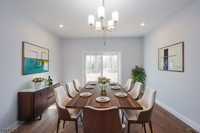 10 Greenhut Ave, Randolph Twp., NJ 07869