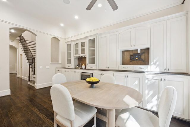 2145 Fairview Avenue, Houston, TX 77019