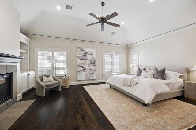2145 Fairview Avenue, Houston, TX 77019