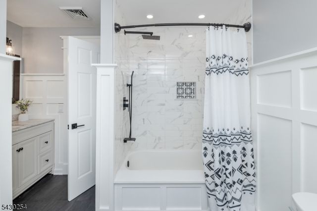 16 Abrams Rd, Holland Twp., NJ 08848