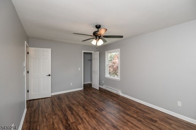 16 Abrams Rd, Holland Twp., NJ 08848