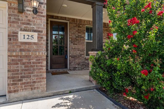 125 Kirwin Drive, Fort Worth, TX 76131