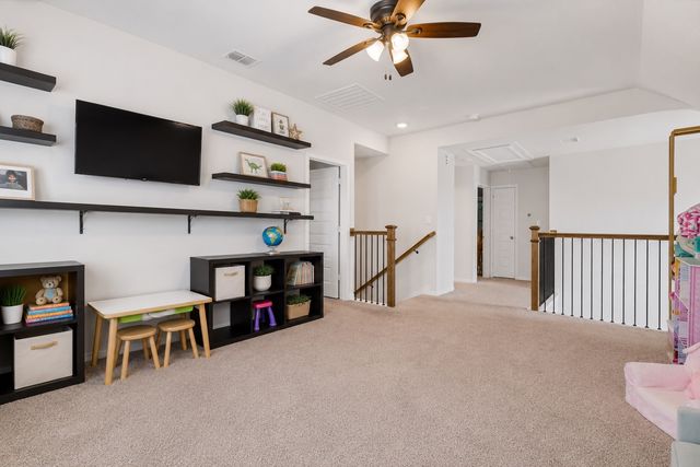125 Kirwin Drive, Fort Worth, TX 76131