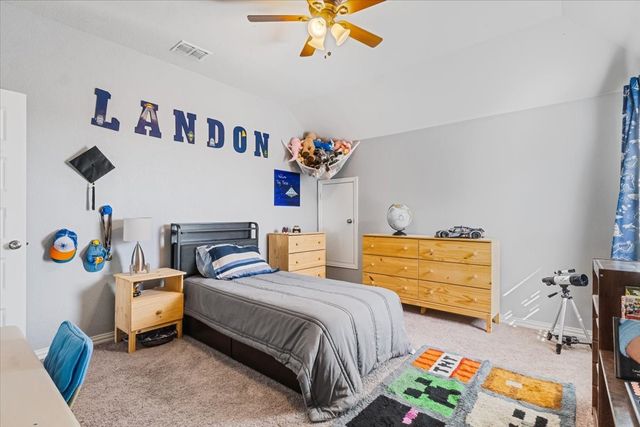 125 Kirwin Drive, Fort Worth, TX 76131