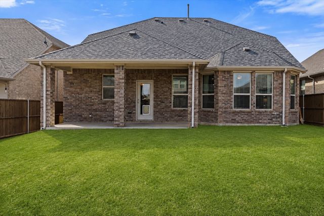 125 Kirwin Drive, Fort Worth, TX 76131