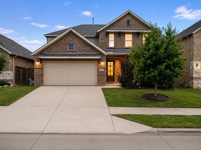 125 Kirwin Drive, Fort Worth, TX 76131