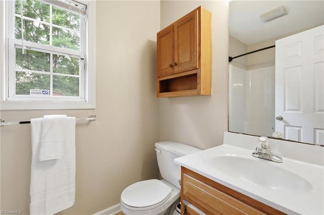 227 Meadow Lark Lane, Thomasville, NC 27360