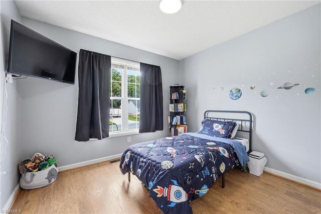 227 Meadow Lark Lane, Thomasville, NC 27360