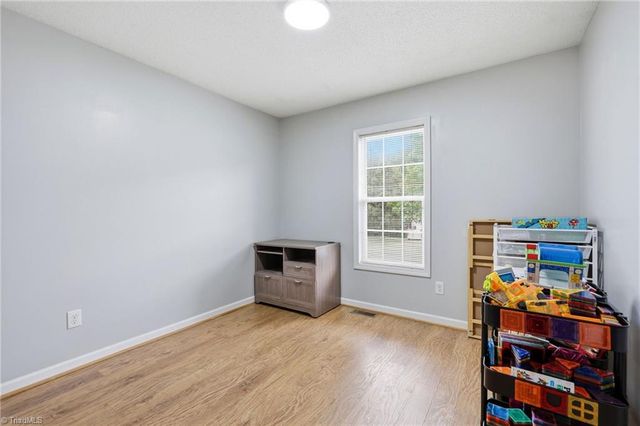 227 Meadow Lark Lane, Thomasville, NC 27360