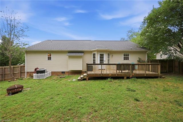 227 Meadow Lark Lane, Thomasville, NC 27360