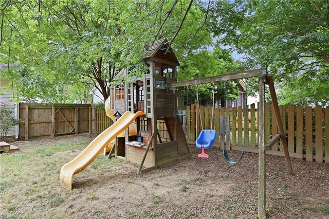 227 Meadow Lark Lane, Thomasville, NC 27360