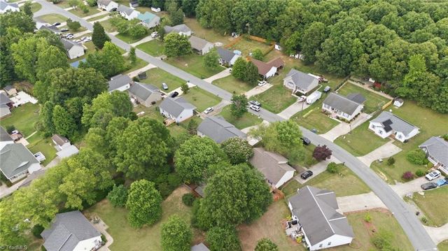 227 Meadow Lark Lane, Thomasville, NC 27360