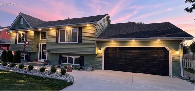 2117 Newberry LANE, Racine, WI 53402