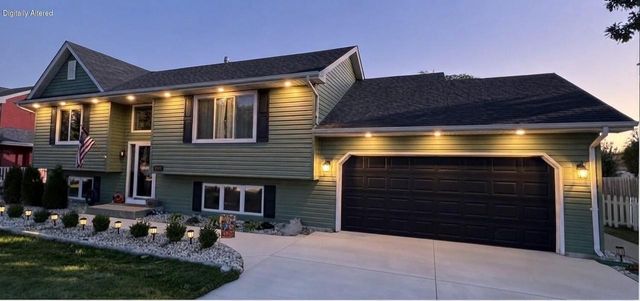 2117 Newberry LANE, Racine, WI 53402
