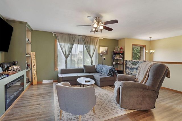2117 Newberry LANE, Racine, WI 53402