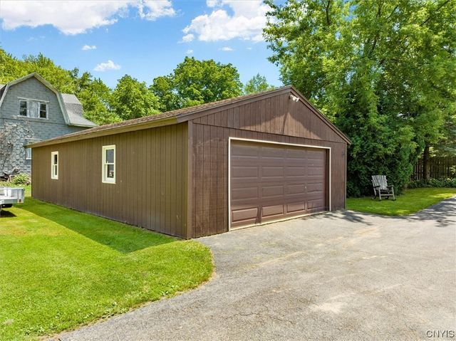 6576 State Route 31, Cicero, NY 13039