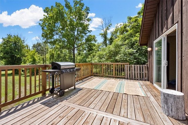 6576 State Route 31, Cicero, NY 13039