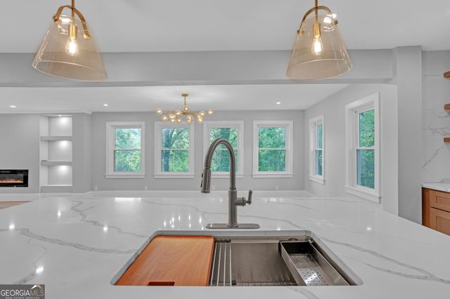 2707 Cosmos Drive NE, Atlanta, GA 30345